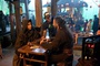 dev patel et shaun toub   coutant les conseils du r  alisateur night shyamalan