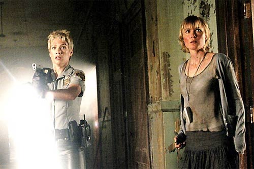 laurie holden et radha mitchell