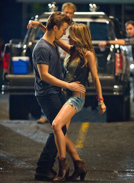 kenny-wormald-et-julianne-hough-dans-footloose-jpg