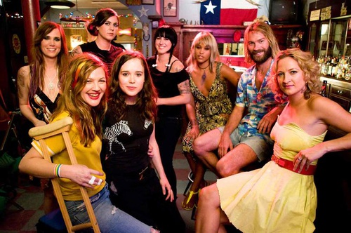 zo   bell drew barrymore ellen page devant