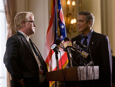 philip-seymour-hoffman-a-gauche-jpg
