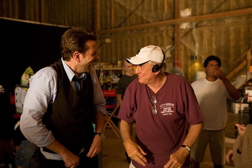 bradley cooper riant avec garry marshall