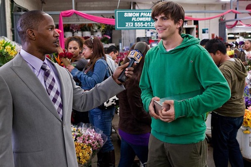 jamie foxx interviewant ashton kutcher