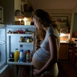 louise-bourgoin-dans-le-frigo-jpg