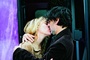 valerie bruni tedeshi et yvan attal baiser