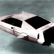 une-voiture-qui-nage-jpg