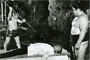 herve-villechaise-et-roger-moore-jpg