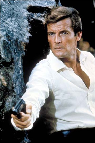 roger-moore-alias-007-jpg