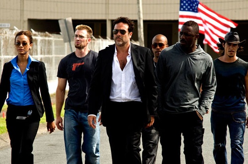 zo   saldana chris evans jeffrey dean morgan colombus short idris elba oscar jaenada