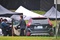 photo tournage robert pattinson sortant de la voiture