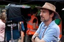 Eric Brevig porte un chapeau