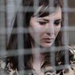 louise bourgoin derri  re les barreaux