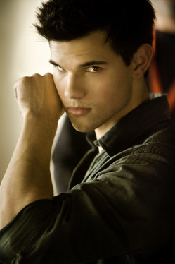 taylor-lautner-jpg