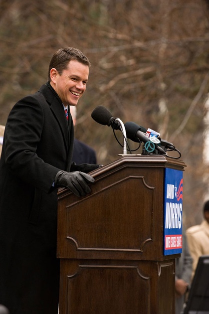 Matt Damon en train de prononcer un discours