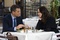 matt damon emily blunt au restaurant