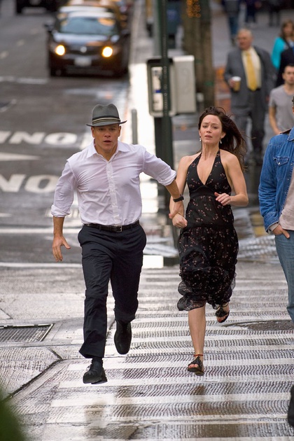Matt Damon et Emily Blunt courent