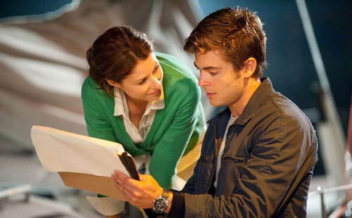 amanda crew et zac efron