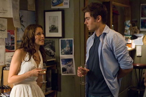 amanda crew face   zac efron