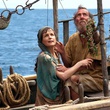 Pete Postlethwaite a droite