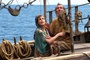 Pete Postlethwaite a droite