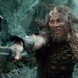 sam worthington et un monstre