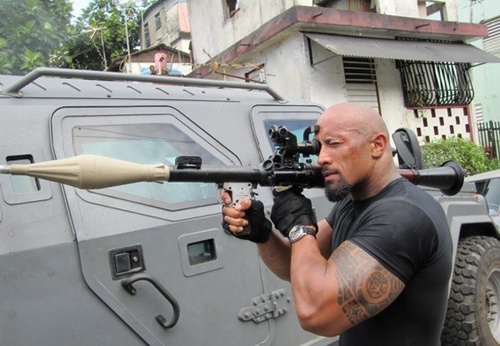 dwayne-johnson-bien-arme-jpg