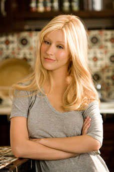 christina aguilera en serveuse