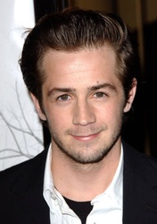  Michael Angarano