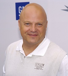  Michael Chiklis