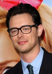  Colin Hanks
