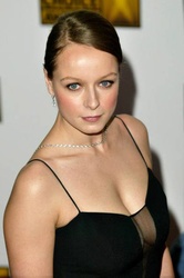  Samantha Morton