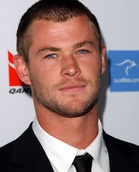 Chris Hemsworth