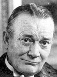  Denholm Elliott