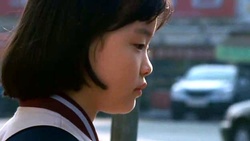  Hee-yeon  Kim