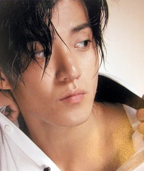  Shun Oguri