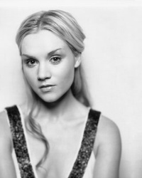  Rachel Miner