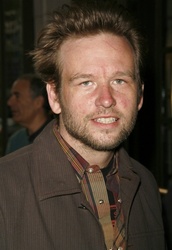  Dallas Roberts