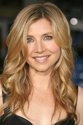 Sarah Chalke