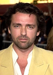  Angus Macfadyen