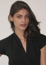  Elisa Sednaoui