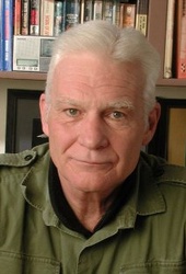  Dale Dye