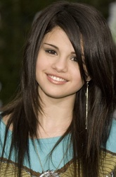  Selena Gomez