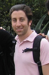  Simon Helberg