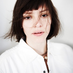  Eleonore Hendricks