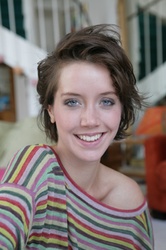  Sara Giraudeau
