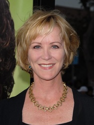  Joanna Kerns