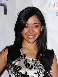  Aimee Garcia