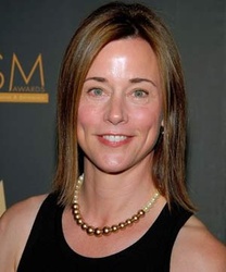  Jayne Brooke