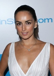  Dolores  Heredia