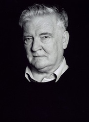  Pat Laffan